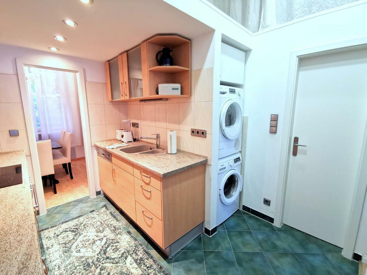 Gastein By Rockchair Apartments L Superhost Status L 2 Bedrooms Boxspringbeds 1,5 Bathrooms - Cozy Family & Business Flair Welcomes You! ベルリン エクステリア 写真