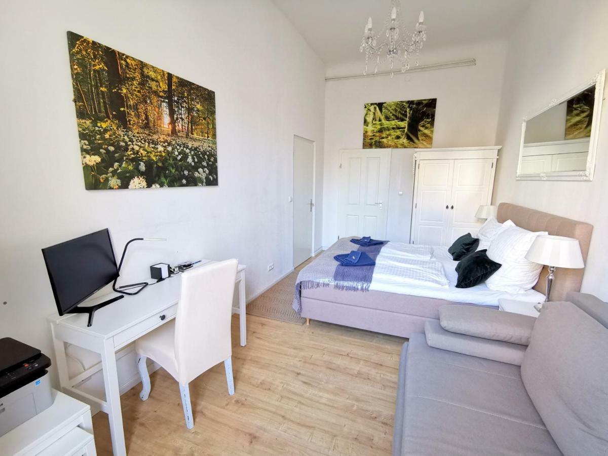 Gastein By Rockchair Apartments L Superhost Status L 2 Bedrooms Boxspringbeds 1,5 Bathrooms - Cozy Family & Business Flair Welcomes You! ベルリン エクステリア 写真